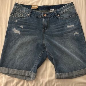 HM Boyfriend Shorts